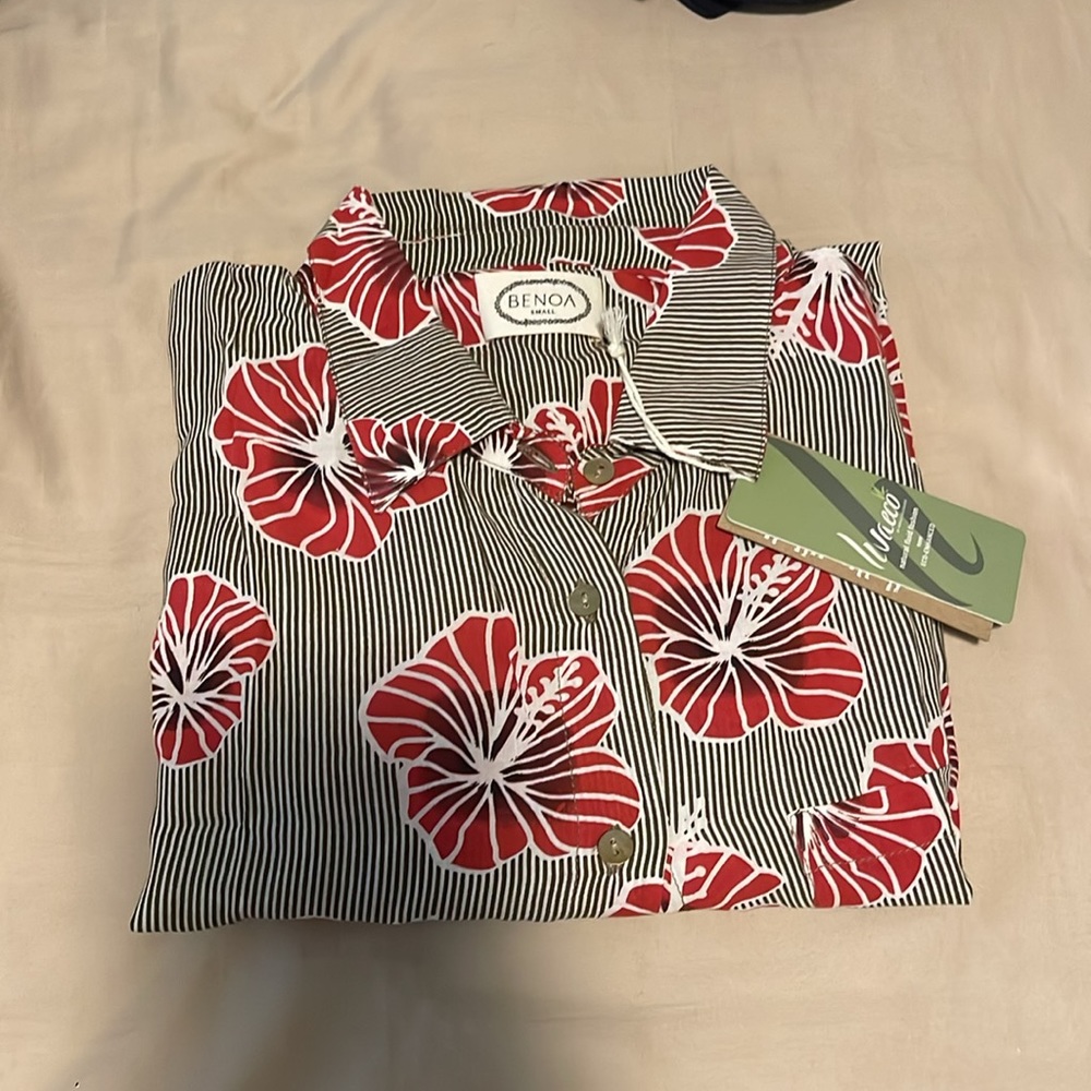 Benoa Hapa Shirt Size S
